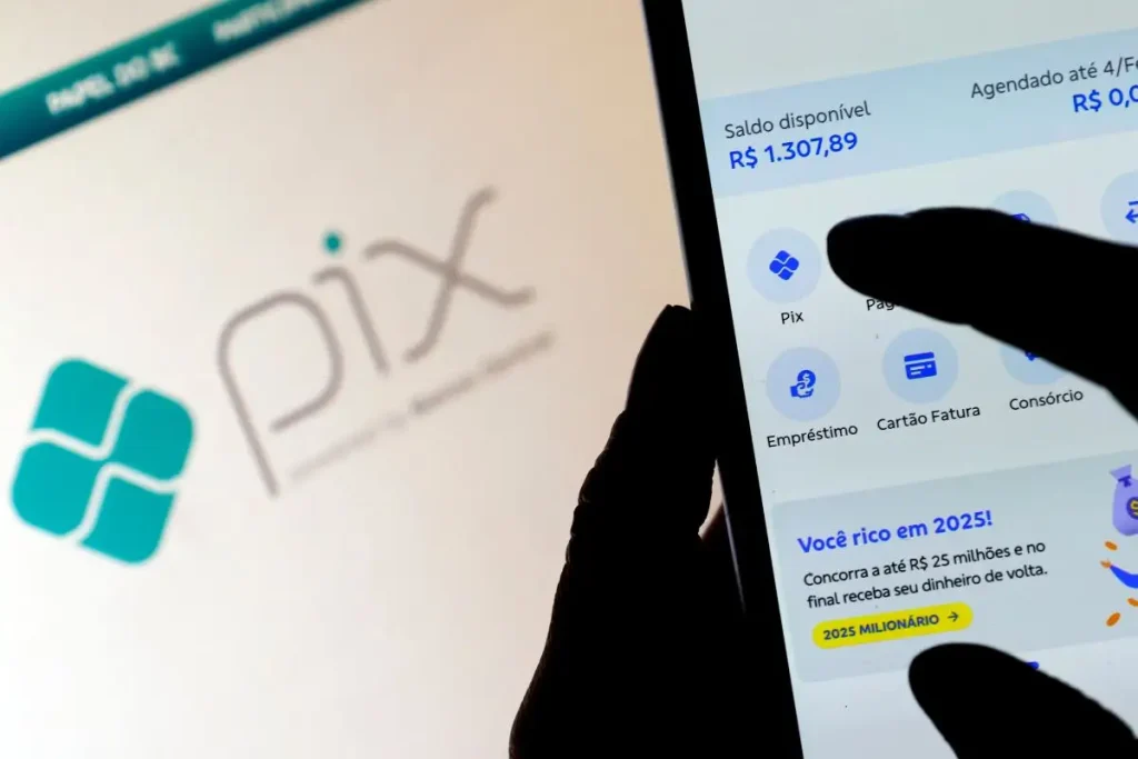 Aplicativo bancário para pagamento financeiro em Pix. (Foto: Bruno Peres/Agência Brasil)