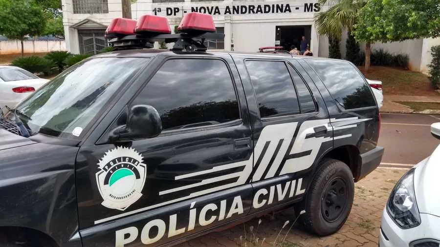 Polícia Civil de Nova Andradina fez perícia no local. (Foto: Reprodução/Novanews)