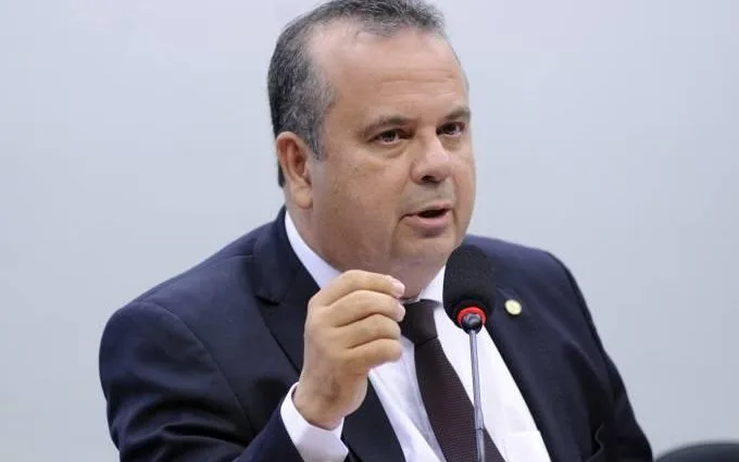 Senador Rogério Marinho é internado em Brasília após mal-estar