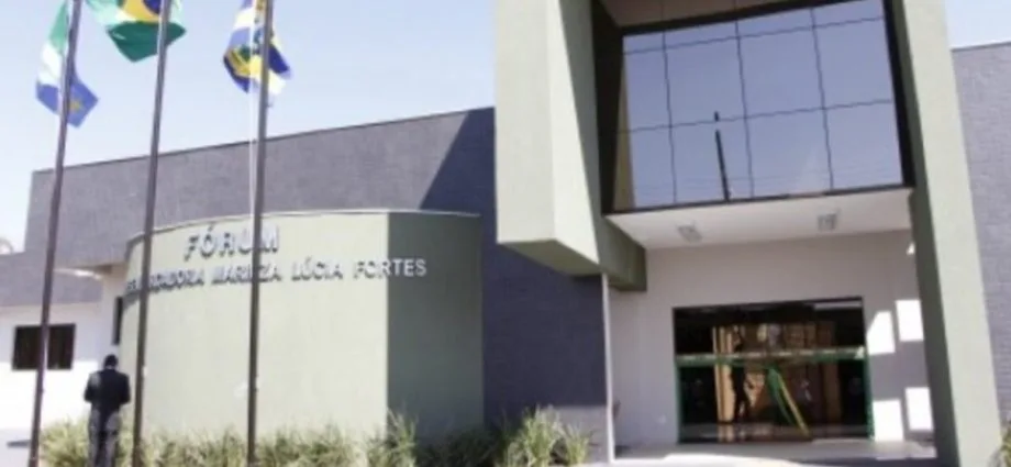 Julgamento por tentativa de feminicídio em Terenos é anulado
