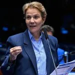 Tereza Cristina vota a favor do fim da escala 6×1 em votação no Senado