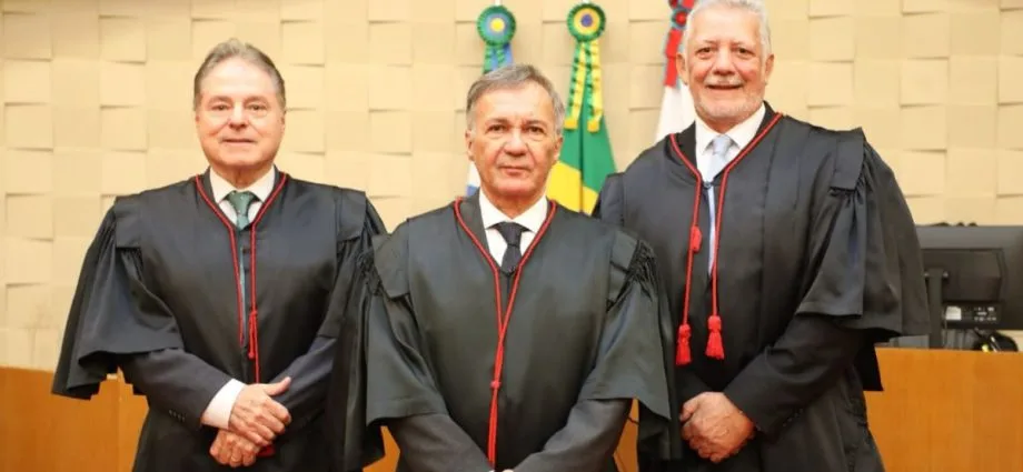 Luiz Tadeu Barbosa assume presidência do TJMS para 2027 e 2028