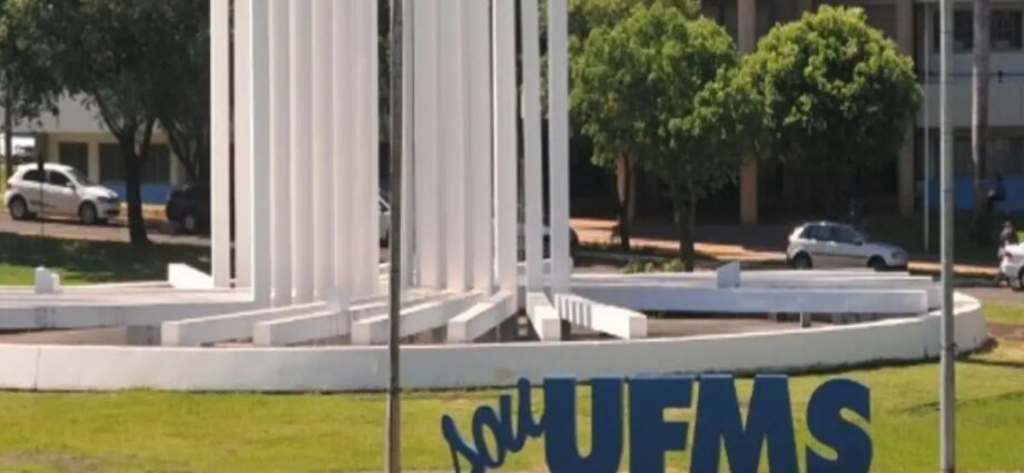Concurso da UFMS oferece 154 vagas para técnicos em MS